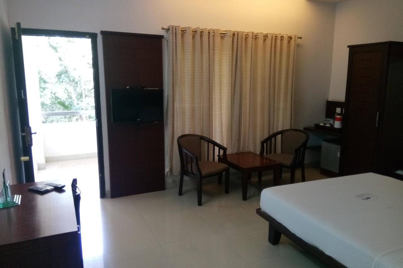 Hotel Soorya Regency Malappuram Dış mekan fotoğraf