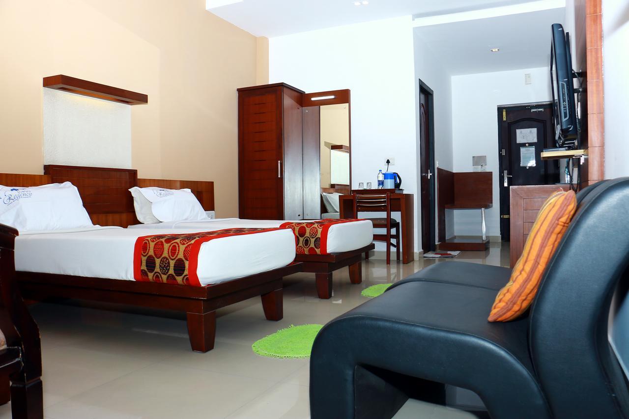 Hotel Soorya Regency Malappuram Dış mekan fotoğraf